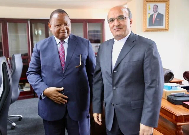 اقدامات لازم برای بازگشایی کارخانه مونتاژ تراکتورهای ایرانی در زیمبابوه انجام شده است - وب‌گردی