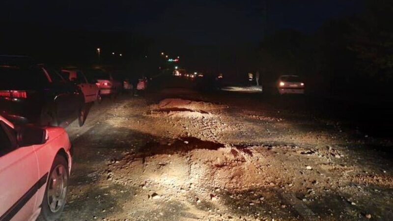 تصادف زنجیره‌ای ۱۶خودرو در بزرگراه امام علی