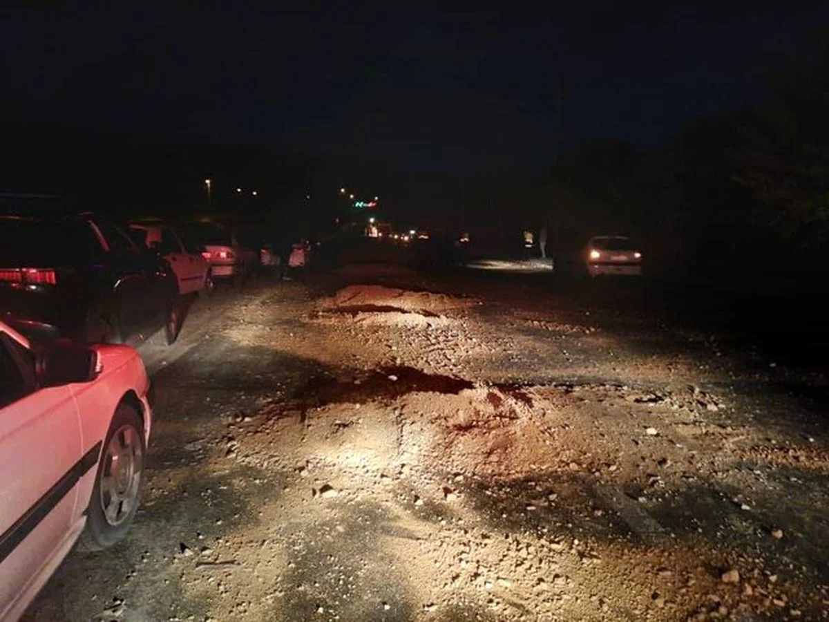 تصادف زنجیره‌ای ۱۶خودرو در بزرگراه امام علی - وب‌گردی