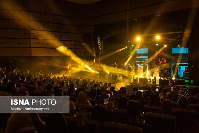 چرا بازگشت خواننده‌های لس‌آنجلسی به ایران همیشه به بن‌بست می‌رسد؟