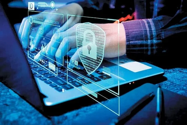 استفاده از شرکت‌های دانش‌بنیان برای ارتقای کیفیت خدمات فناوری و امنیت آزمون‌ها