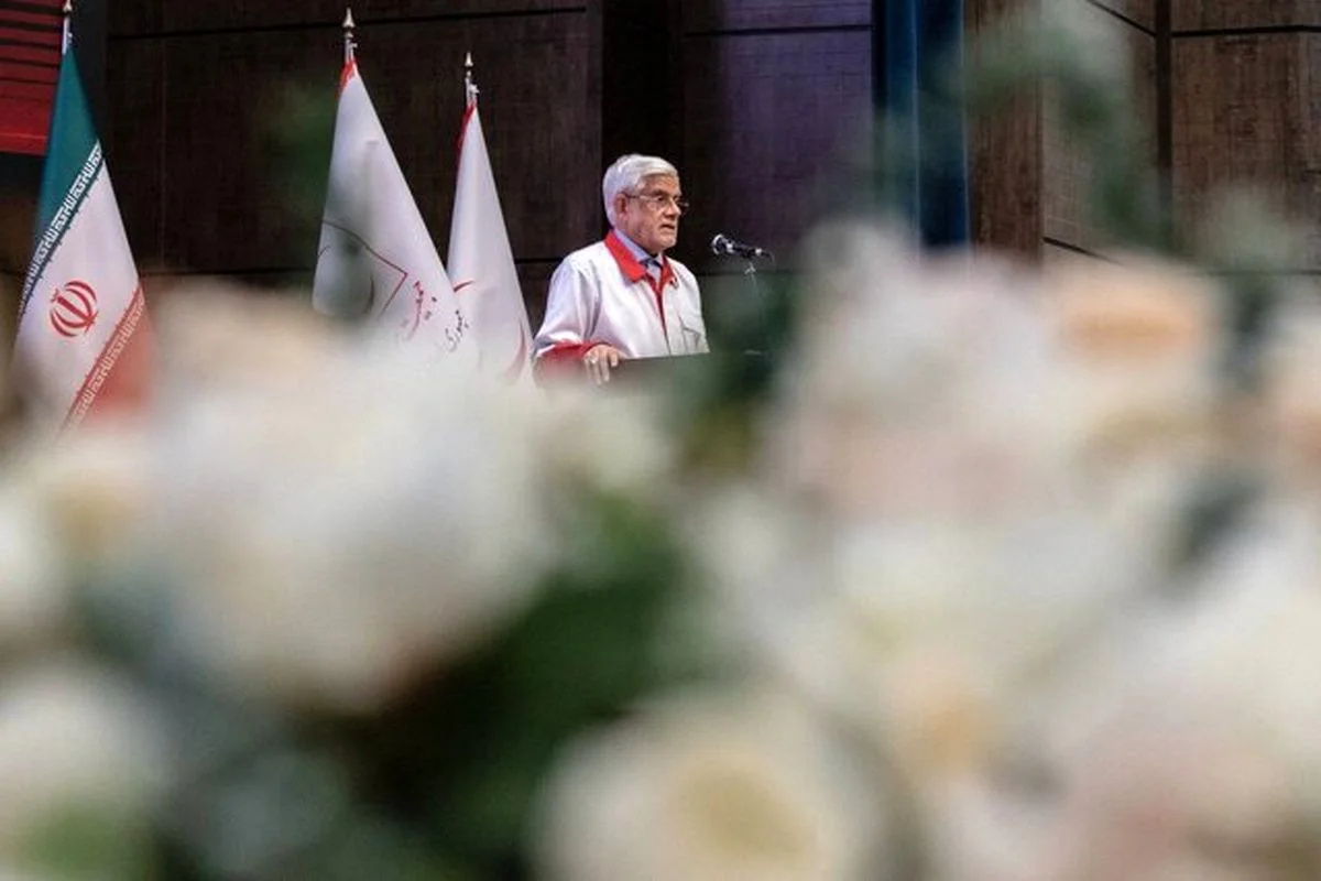 عذرخواهی عارف از مردم بابت مشکلات معیشتی