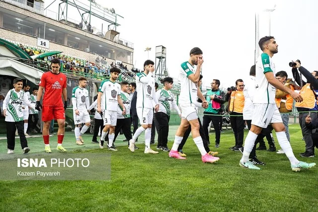 مدیرعامل ذوب‌آهن: برای موفقیت باید مثل بانک‌ها درآمدزایی کنیم و یک مهاجم شش‌دانگ جذب کنیم!