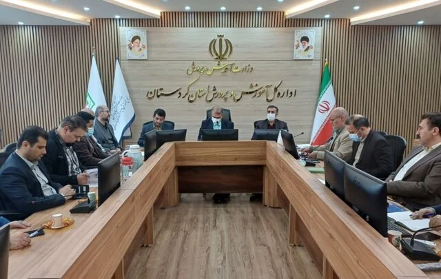 مدیرکل آموزش و پرورش کردستان: بانوان محور آرامش و رشد خانواده و جامعه‌اند