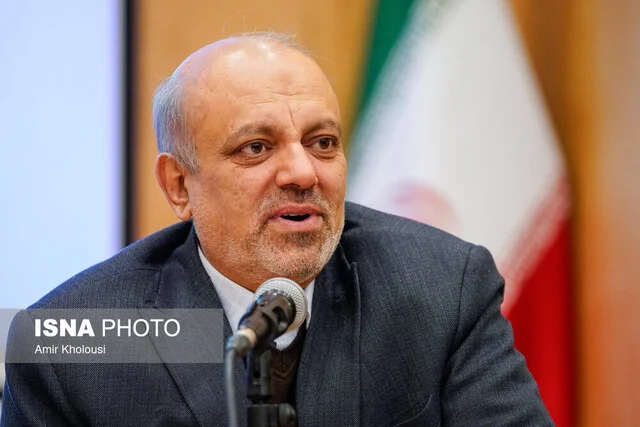 چرا یک‌سوم رشد اقتصادی کشور به دانشگاه‌ها وابسته است؟ نگاهی نو به زنجیره آموزش از کودکی تا دانشگاه