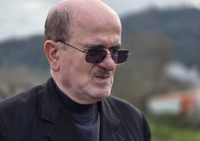 نماینده لنگرود خبر داد: سازمان چای به رغم برنامه کوچک‌سازی، همچنان پابرجاست!