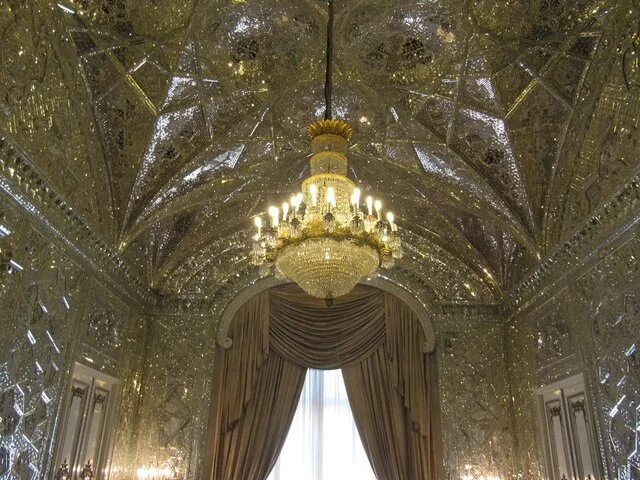 آینه‌کاری ایرانی به فهرست میراث جهانی یونسکو پیوست؛ جادوی نور و هنر بی‌پایان!