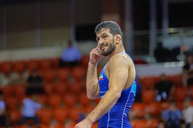 حسن یزدانی بازگشت قدرتمندانه کرد؛ راز پوشیدن لباس مشکی اوسمار چیست؟