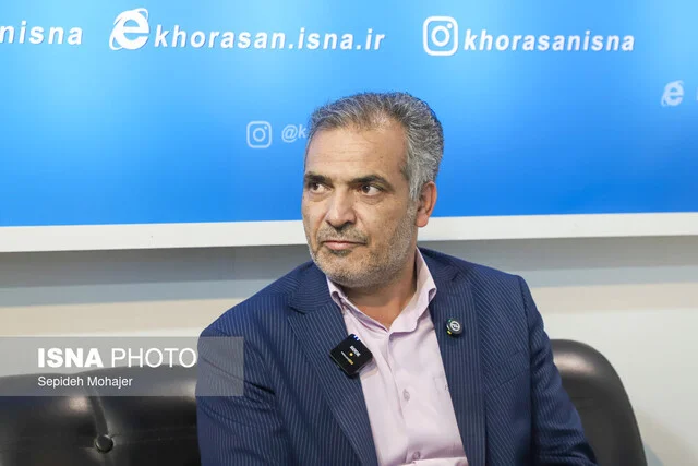 رئیس دانشگاه آزاد خراسان: حل مشکلات جامعه سرمایه‌گذاری واقعی است!