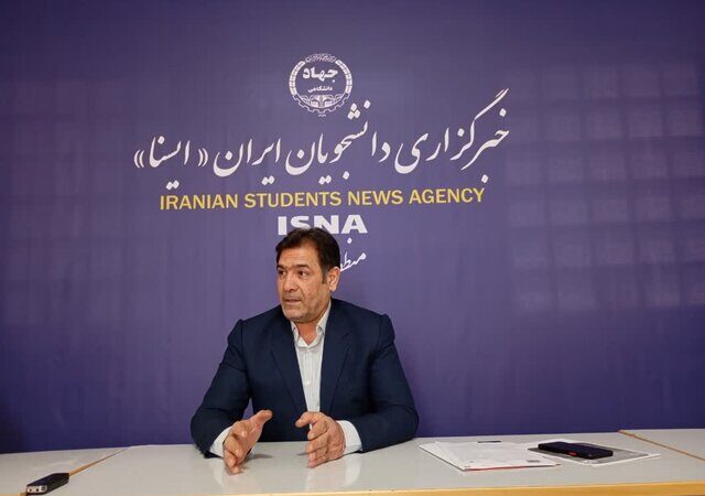 نایب رئیس خانه احزاب ایلام: احزاب، چراغ پرنور امید مردم برای مشارکت سیاسی!