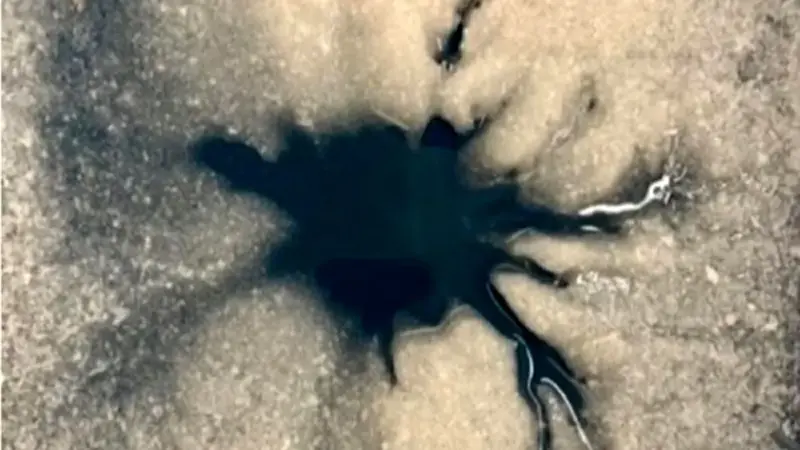 ناسا از راز عنکبوتی قمر اروپا پرده برداشت؛ نشانه‌ای از فوران آب شور؟