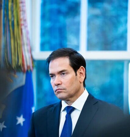 مارکو روبیو چگونه ونزوئلا را سکوی سقوط دولت کوبا می‌داند؟