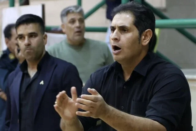 ذوب‌آهن با بازیکنان بومی؛ رویای صعود به لیگ برتر واقعی‌تر شد!