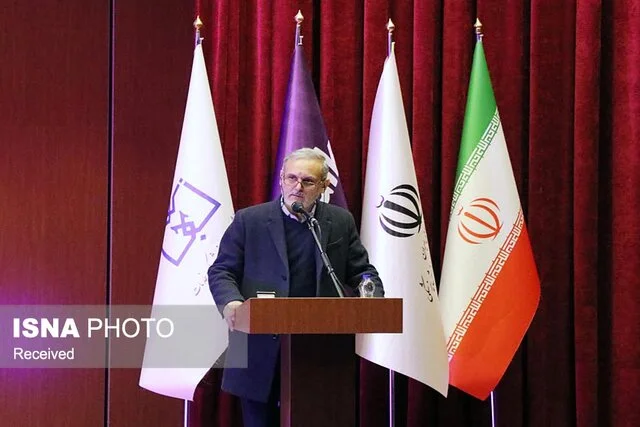 رئیس دانشگاه علوم پزشکی زنجان هشدار داد: آینده ایران در گرو ادغام هوش مصنوعی و اخلاق است!