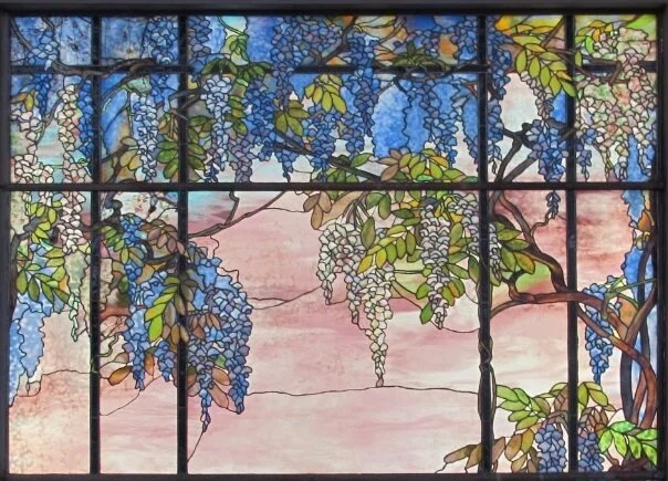 شیشه‌های تیفانی چگونه ۴.۴ میلیون دلار به جادو تبدیل شدند؟