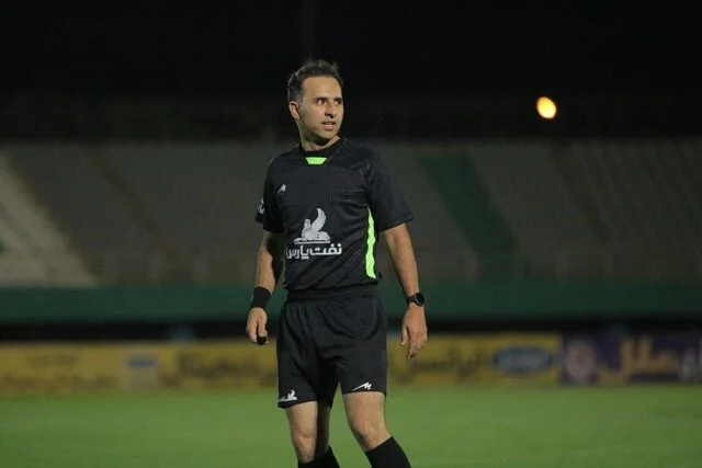 اسامی داوران حساس هفته ۱۴ لیگ برتر اعلام شد؛ حضور داور زن برای اولین‌بار در VAR