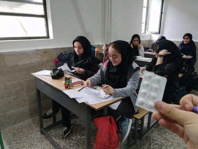 آغاز طرح مهم مکمل‌یاری با قرص‌های آهن و ویتامین D در مدارس کرمانشاه؛ سلامت دانش‌آموزان در اولویت!