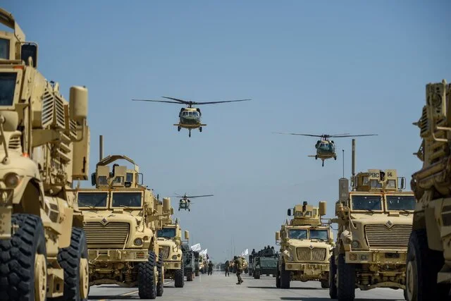 واشنگتن‌پست فاش کرد: طالبان چگونه هواپیماهای نظامی بگرام را نقاشی و فریب دادند؟