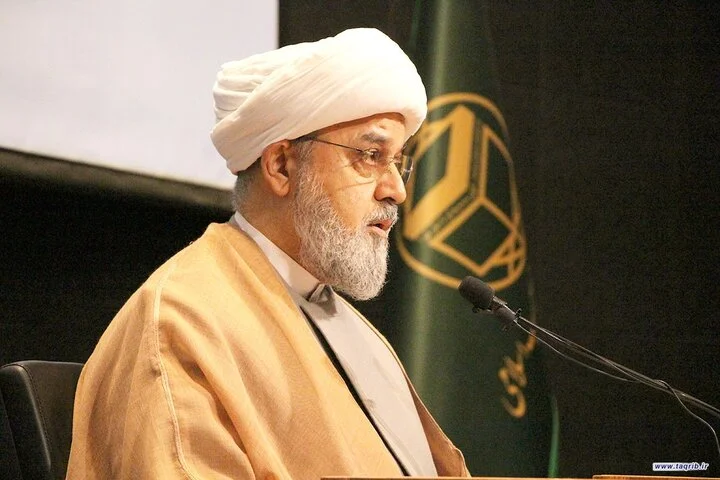 جنگ ۱۲روزه وحدت شیعه و سنی را به رخ دشمن کشید - وب‌گردی