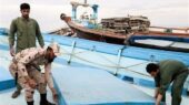 دریابانان چابهار در عملیاتی نفس‌گیر ۵ شناور قاچاقچی را توقیف کردند!