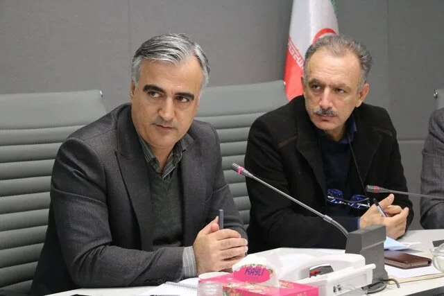 فرماندار سنندج هشدار داد: منابع فعلی هرگز تحول بزرگ اشتغال را رقم نمی‌زند!