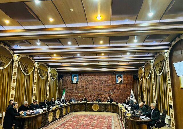 ریه‌های تبریز در آستانه انفجار؛ مازوت‌سوزی نیروگاه نفس مردم را می‌گیرد!