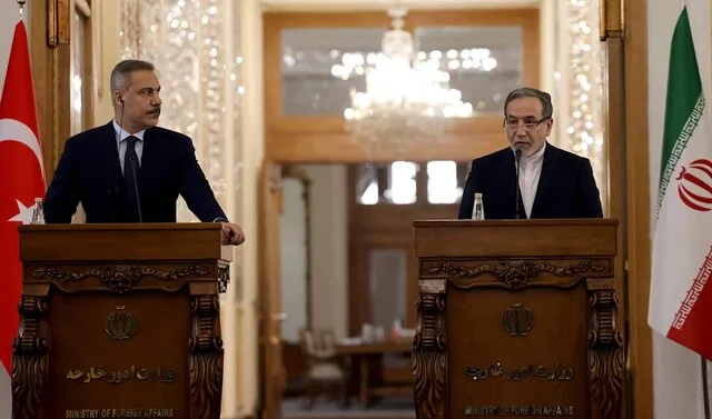 سفر مهم وزیر خارجه ترکیه به تهران؛ تحولی که معادلات منطقه‌ای را تکان داد!