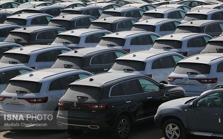 تعرفه‌گذاری جدید واردات خودرو؛ آیا ایرانیان خارج کشور منتظر تحول باشند؟