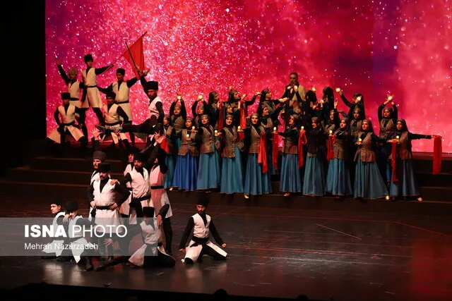 نمایش «کوراوغلو» در تبریز؛ شاهکار فولکلور یا بازی با احساسات مردمی؟