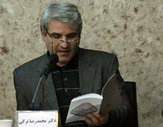 ۲۰ پرده از زندگی پرفراز و نشیب موسس رادیو فرهنگ که ناچار به ترک جایگاهش شد