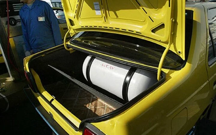 آغاز تولید انبوه خودروهای دوگانه‌سوز؛ گامی جدی برای کاهش مصرف بنزین در کشور