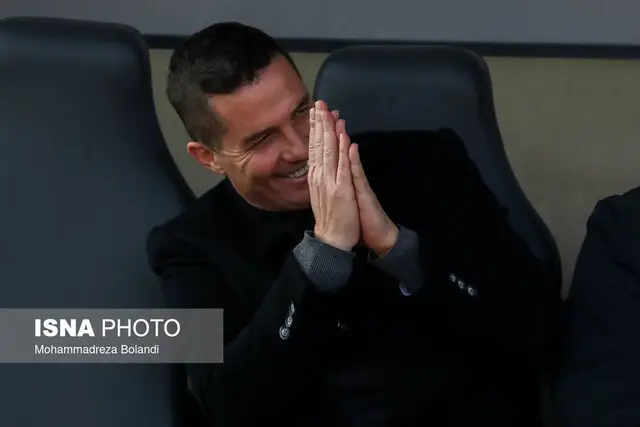 واکنش جنجالی اوسمار ویرا به پوشیدن لباس تیره در دیدار سخت مقابل مس رفسنجان