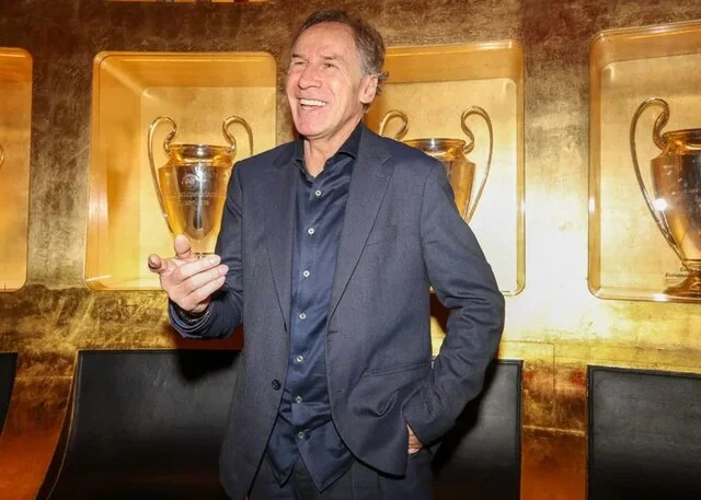 بازگشت شگفت‌انگیز اسطوره میلان در سن سیرو پس از ۴ ماه غیبت!