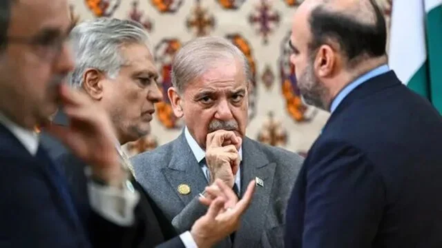 شهباز شریف چگونه بدون دعوت، وارد جلسه پوتین و اردوغان شد؟ ویدیوی جنجالی منتشر شد!