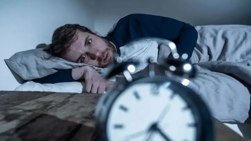 چرخه مخوف بی‌خوابی که مغز را در باتلاق خستگی و بی‌انگیزگی گرفتار می‌کند!