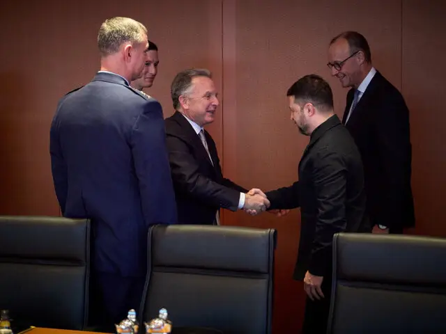 ادعای جنجالی: آمریکا مصر به واگذاری بخش‌های شرقی دونباس به روسیه است!