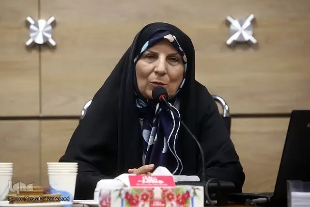 دانشنامه «بانوان قرآن‌پژوه در ایران معاصر»؛ روایتی تازه از نقش زنان در تفسیر قرآن