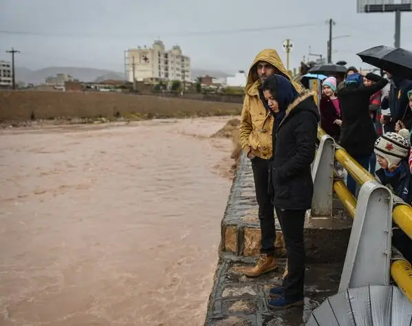 آتش‌نشانی شیراز در حالت آماده‌باش کامل؛ هشدار جدی به شهروندان برای پرهیز از ارتفاعات و کنار رودخانه‌ها