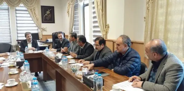 معاون استاندار اردبیل: همکاری فوری دستگاه‌ها، کلید تسریع بزرگراه‌های حیاتی استان!