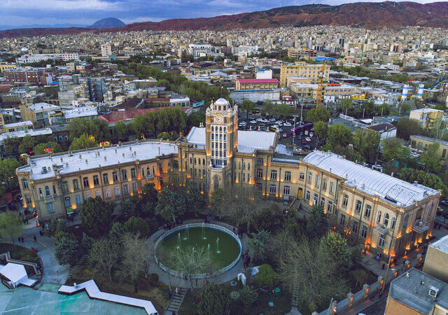 عمارت تاریخی ساعت تبریز پس از مرمت؛ آماده استقبال شگفت‌انگیز نوروزی‌ها!