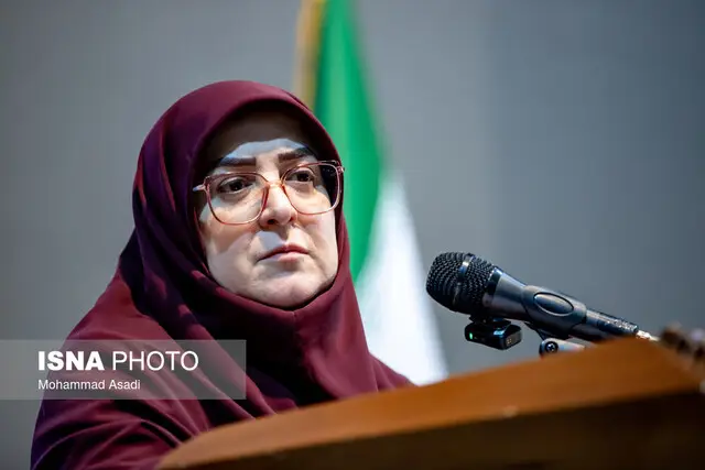 مهاجرانی: دولت پای سلامت مردم ایستاده و پروژه‌های کنترل آلایندگی را جدی دنبال می‌کند