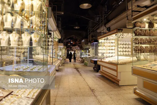 توضیحات رئیس اتحادیه طلا و جواهر مشهد درباره مسدودشدن حساب‌های بانکی برخی اعضای صنف