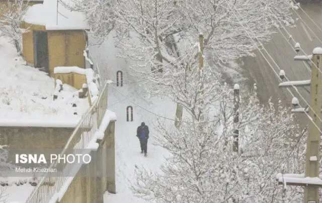 کارشناس هواشناسی خبر داد: برف ۲۰ سانتی‌متری همدان را سفیدپوش کرد!