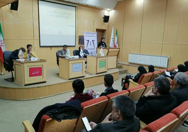 رقابت داغ مناظره دانشجویی ایلام؛ تیم «هانا» صدرنشین شد!