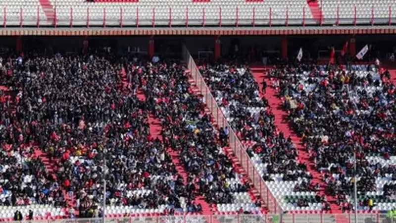 پرسپولیس با بیانیه‌ای صریح: سکوتی که درباره اظهارات زنوزی شکست!