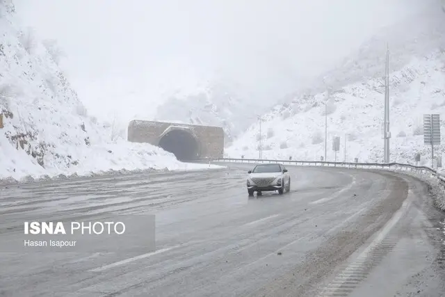 هشدار نارنجی و ترافیک سنگین برفی در مازندران؛ راهداران در خط مقدم آماده‌باش