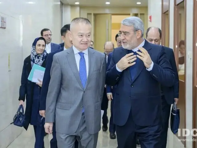 حمایت بی‌سابقه عضو ارشد حزب حاکم چین از منافع هسته‌ای ایران؛ چه آینده‌ای در راه است؟