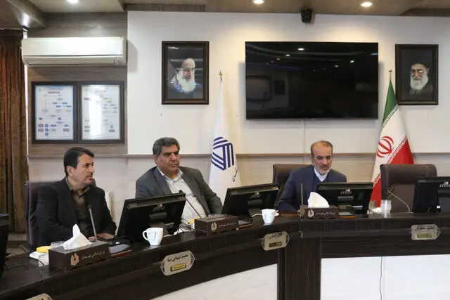 چرا نصب تابلوهای راهنمای محلات همدان به حفظ هویت تاریخی شهر حیاتی است؟