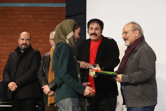 برگزیدگان بیست‌وچهارمین مسابقه منتقدان تئاتر در مراسمی ویژه رونمایی شدند!