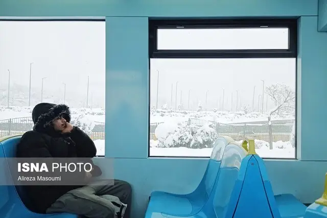 هشدار هواشناسی: برف و باران سنگین در راه شهرهای بزرگ؛ کیفیت هوا هم افت می‌کند!